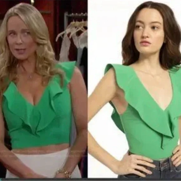 Alice + Olivia Green Flutter Sleeve Crop Tank 12 - Picture 6 of 10